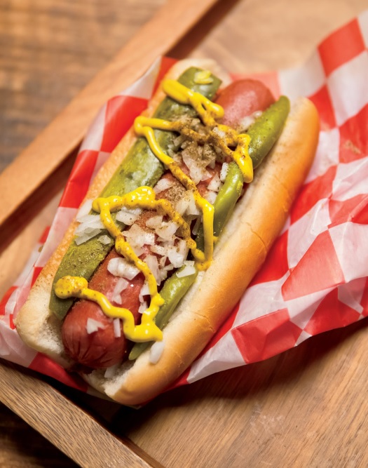 chicago style hot dogs 01.jpg